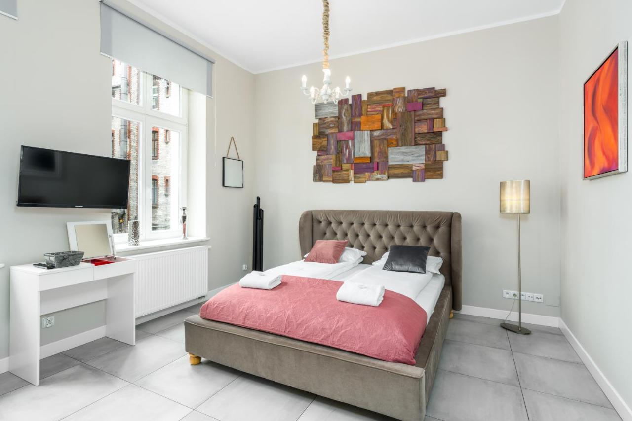 Modish Studio Poznan Old Town By Noclegi Renters Buitenkant foto
