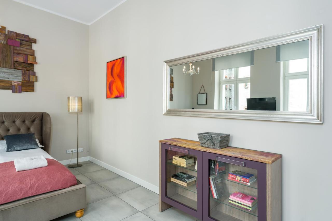 Modish Studio Poznan Old Town By Noclegi Renters Buitenkant foto