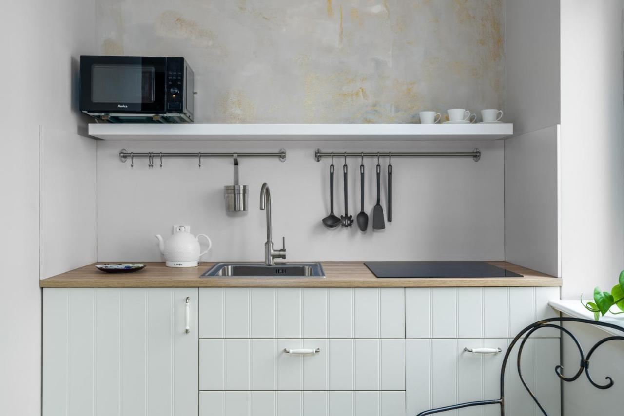 Modish Studio Poznan Old Town By Noclegi Renters Buitenkant foto